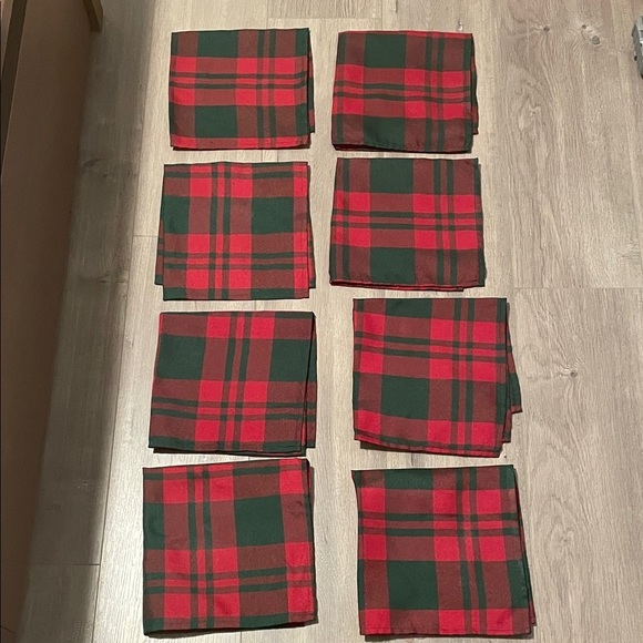 Other - Christmas Holidays Plaid Red and Green tablecloth and Napkins Set of 8